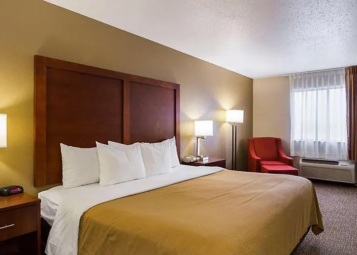 Quality Inn Waverly